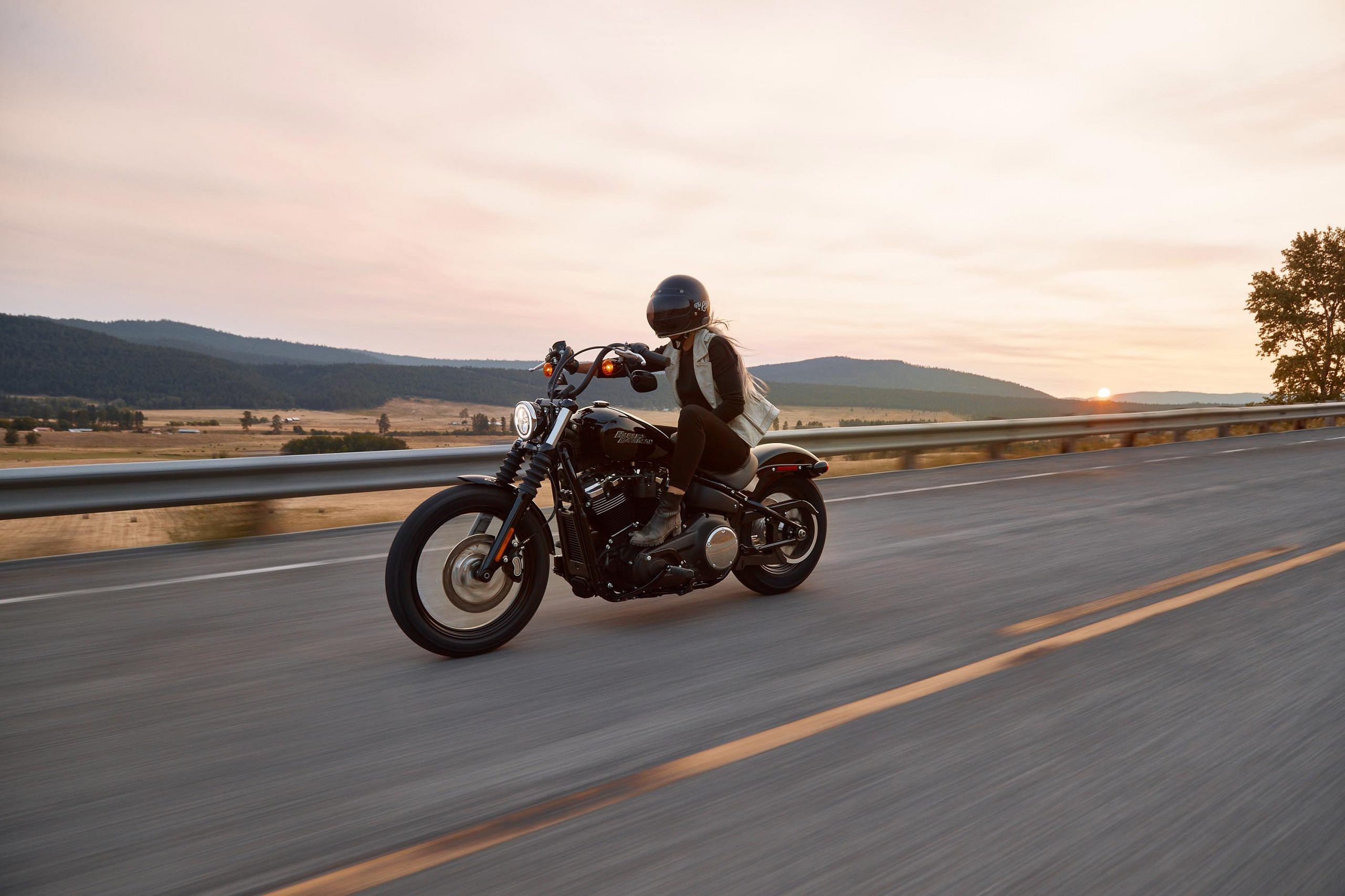 ab52451c86ae7dddbab83832d3f5703b-scaled Have you ever taken your motorcycle to the top of Mt. Washington?