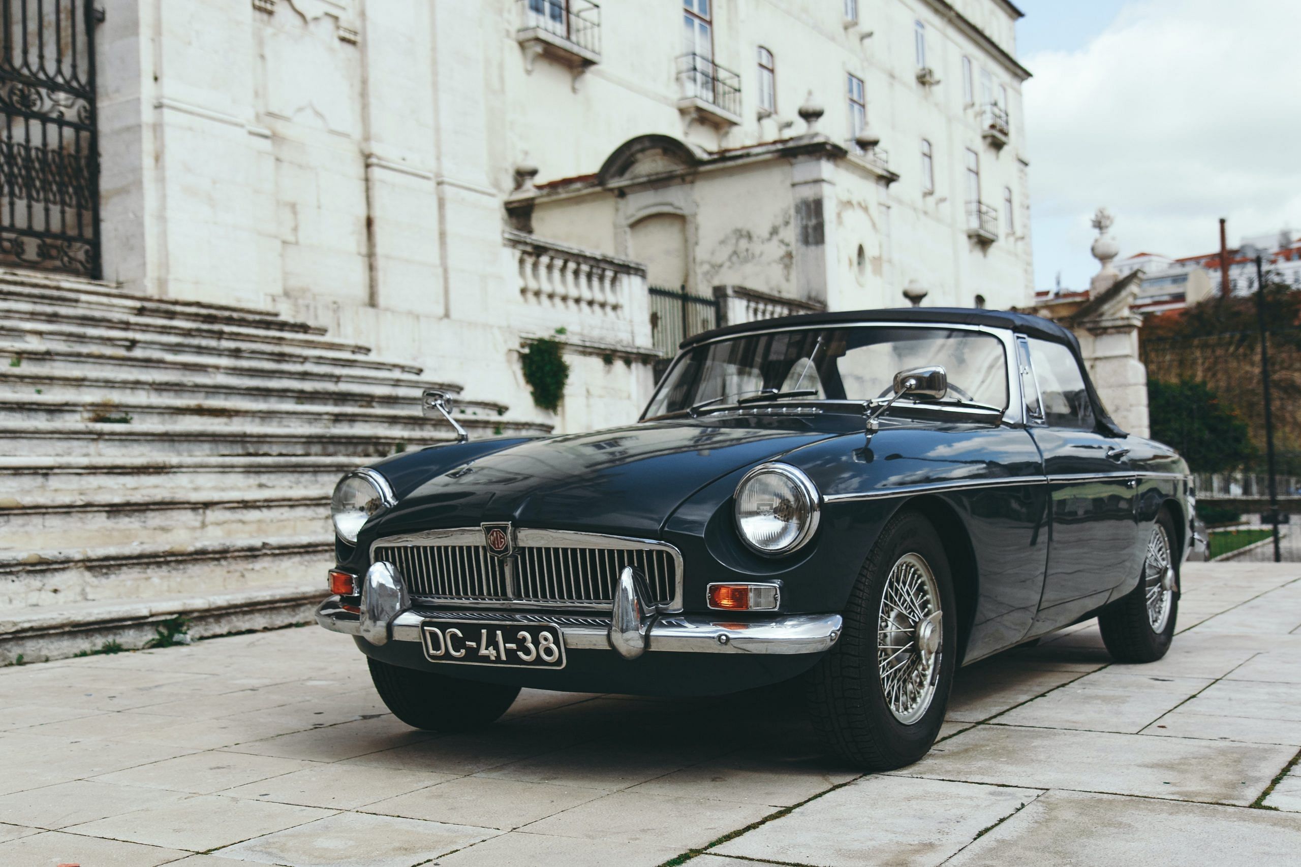 classic-cars-scaled Enjoy the classics!